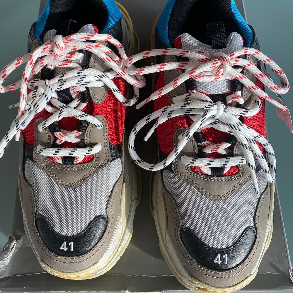 Men Size 8 Balenciaga Triple S White Black Red New With Tag,Box And Shopping Bag